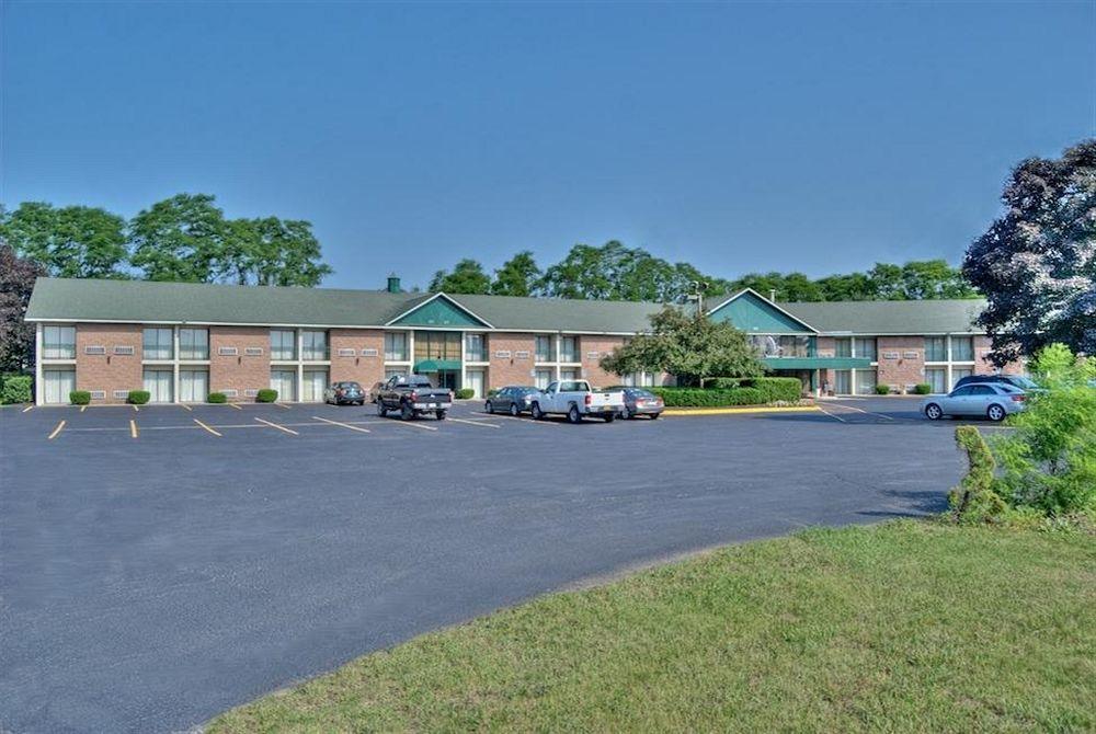 Best Western Clifton Park Exterior photo