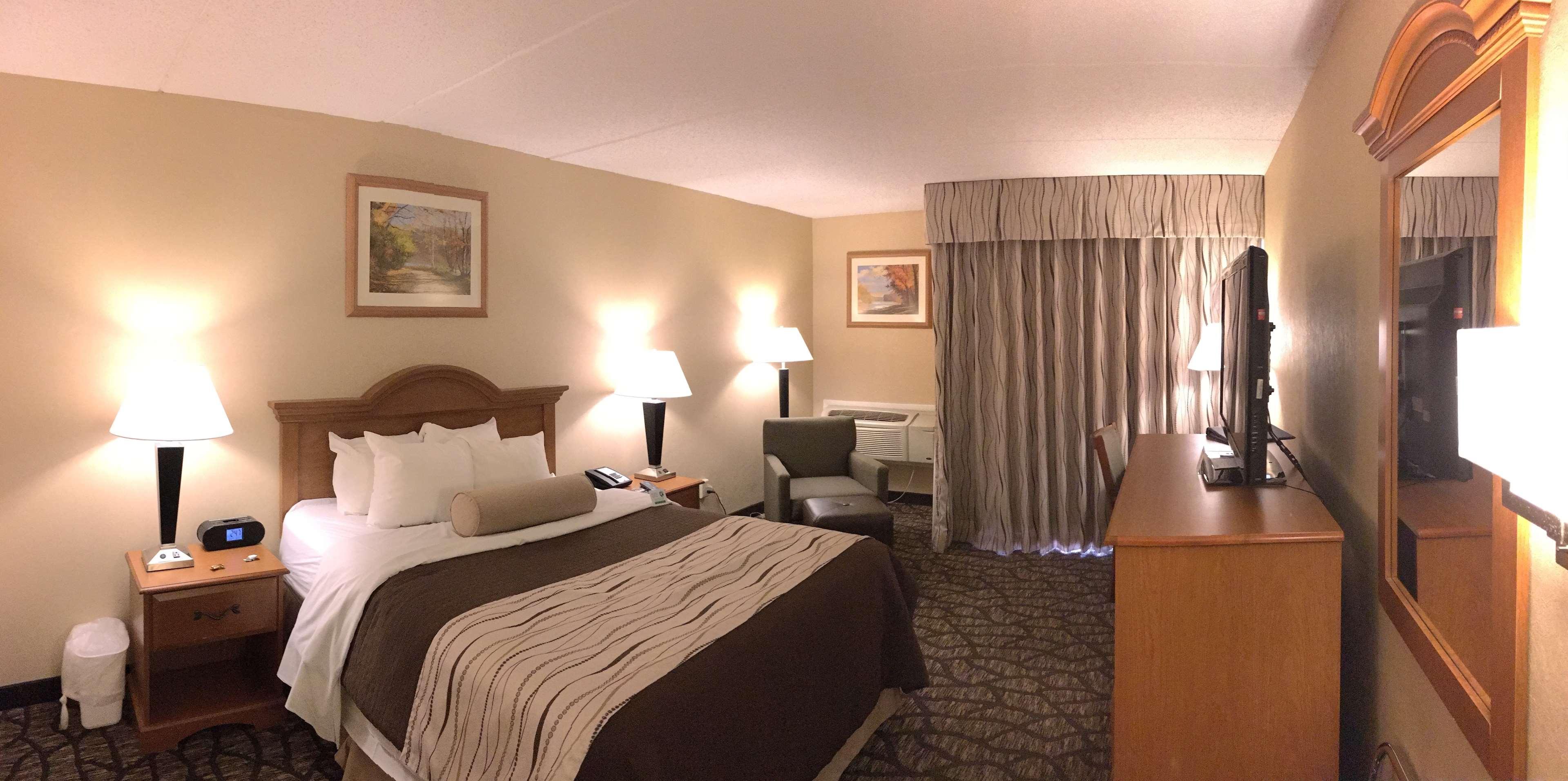 Best Western Clifton Park Exterior photo