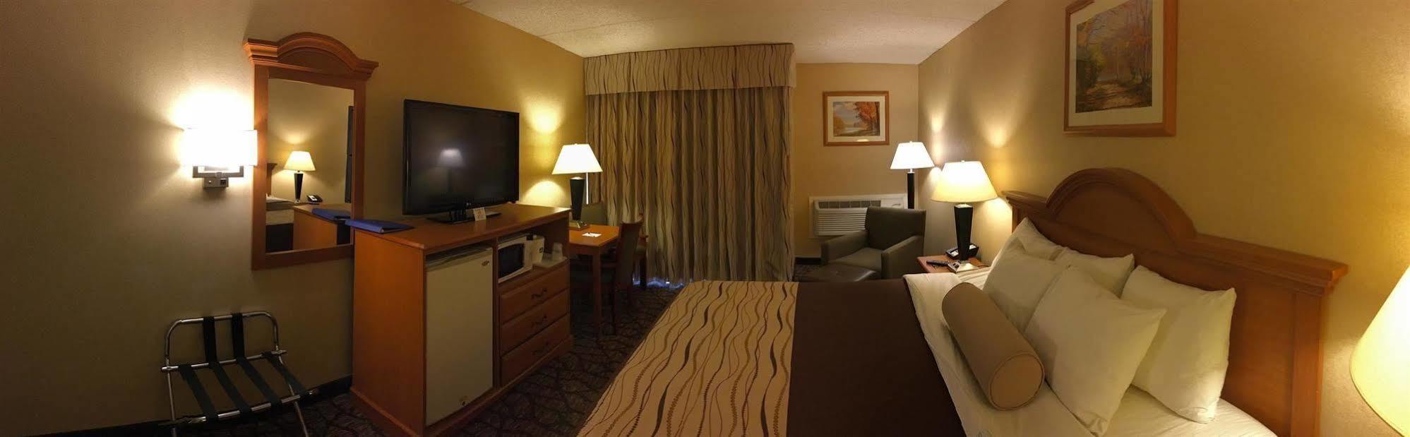 Best Western Clifton Park Exterior photo