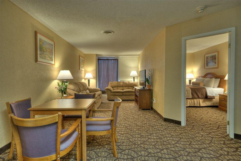 Best Western Clifton Park Exterior photo